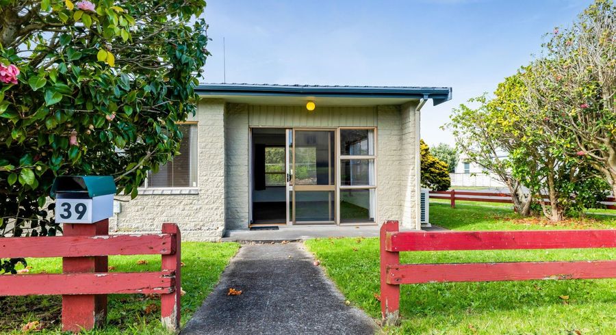  at 39 Birdwood Avenue, Moturoa, New Plymouth