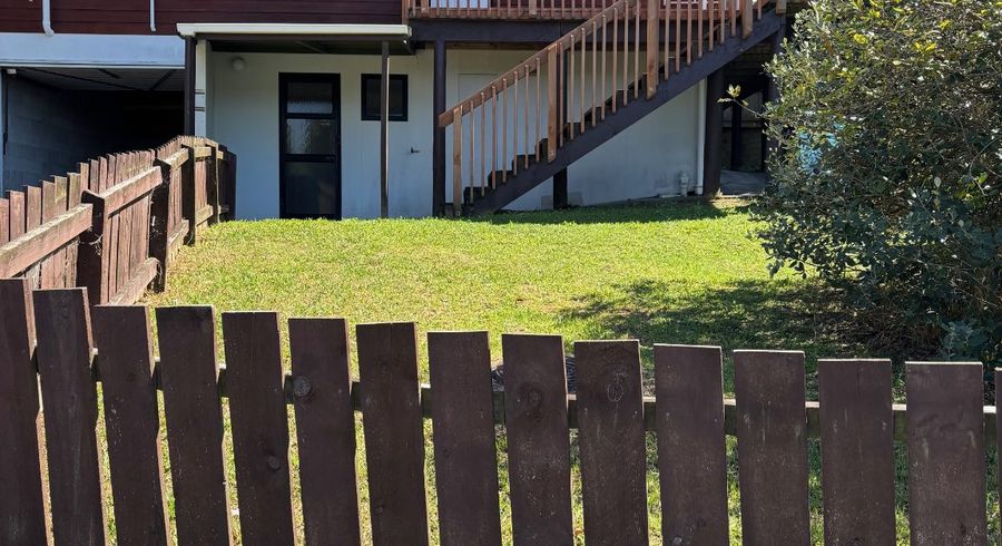  at Greenvalley Rise, Glenfield, North Shore City, Auckland
