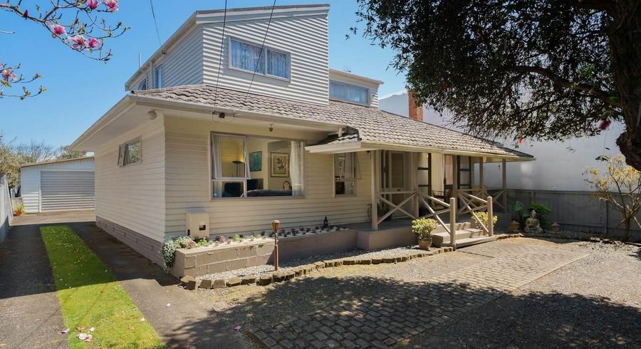  at 6 Grand Drive, Remuera, Auckland City, Auckland
