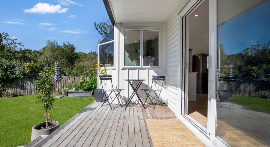  at 14 Queens Avenue, Waikuku Beach, Waikuku Beach