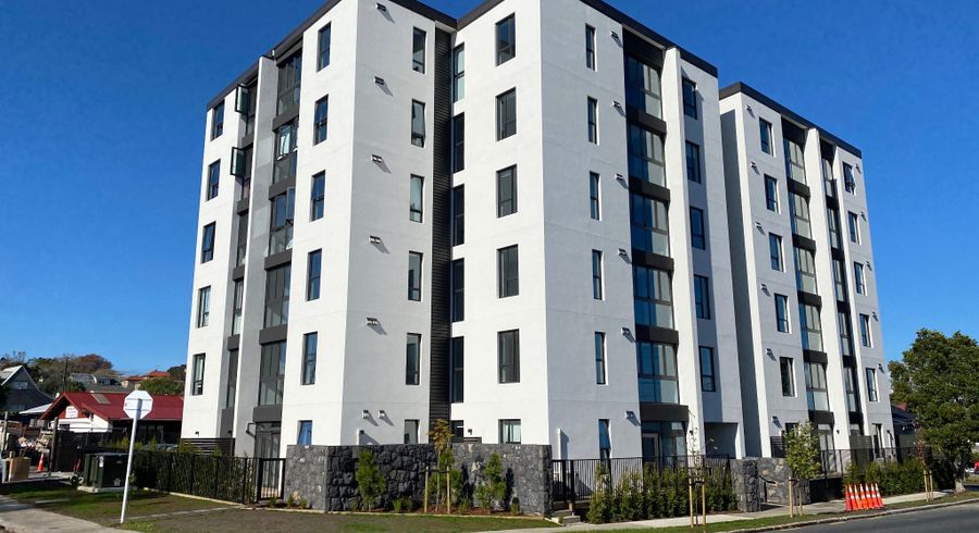  at 201/82 Jellicoe Road, Panmure, Auckland City, Auckland