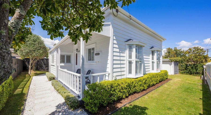  at 20 Vincent Road, Northcote Point, North Shore City, Auckland