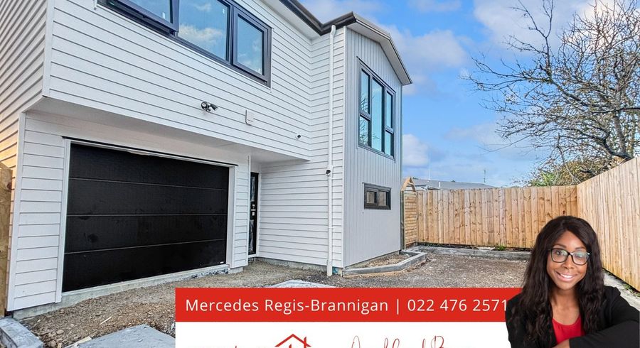  at 3 Farwood Drive, Henderson, Waitakere City, Auckland