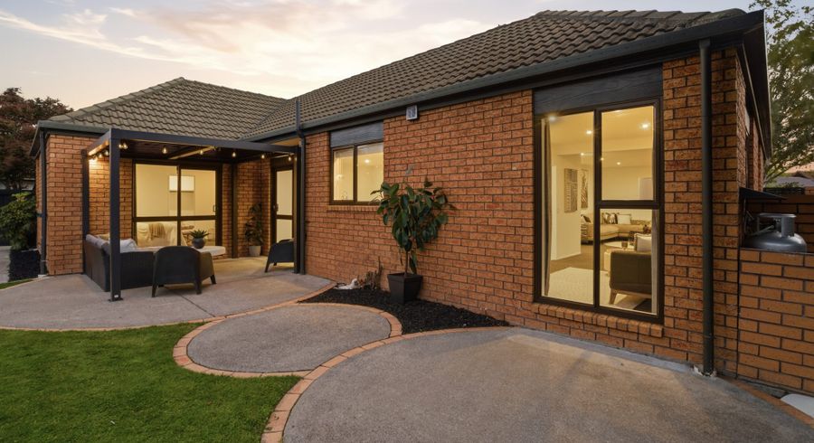  at 8 Kedleston Drive, Avonhead, Christchurch City, Canterbury