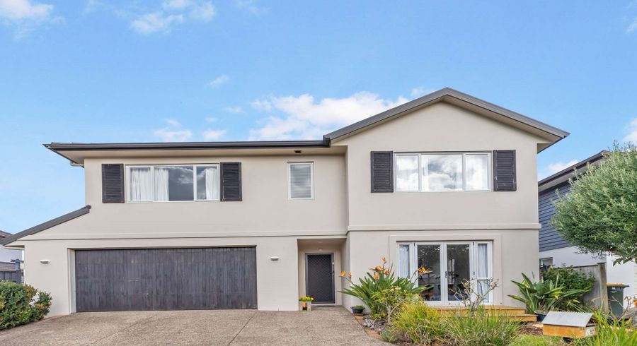  at 17 Bridgefield Crescent, Flat Bush, Auckland