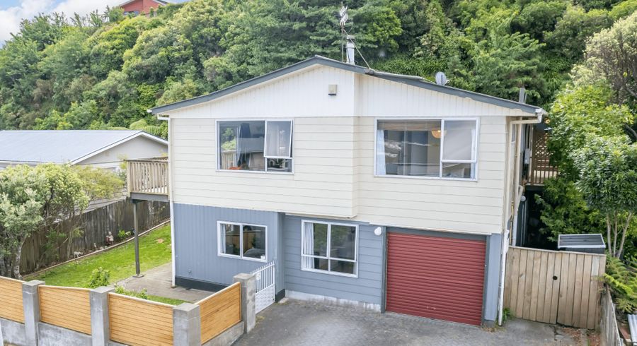  at Acacia Avenue, Maungaraki, Lower Hutt, Wellington