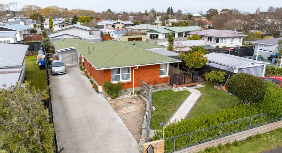  at 4 Bremridge Place, Melville, Hamilton, Waikato