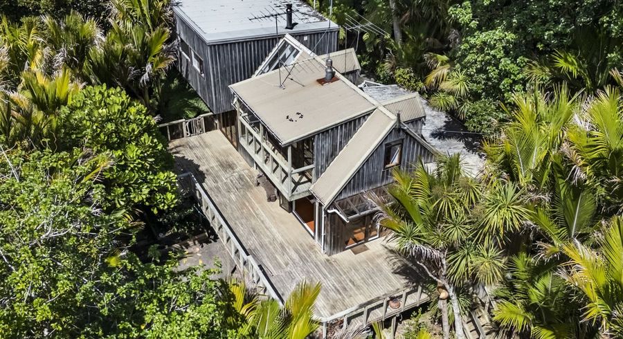  at 40 Lone Kauri Road, Karekare, Waitakere City, Auckland