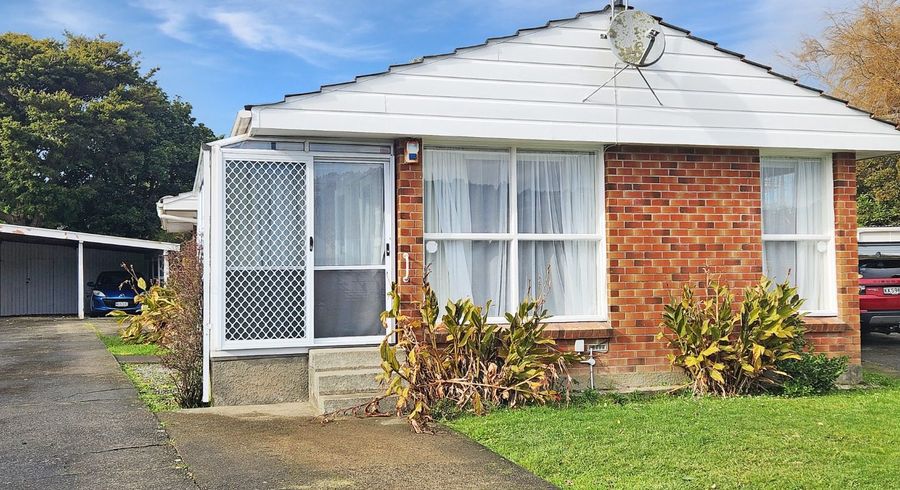  at 10 Amberley Grove, Lower Hutt, Lower Hutt, Wellington