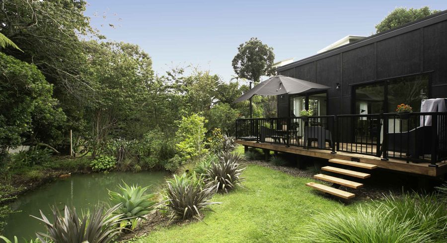  at 92 Eliot Street, New Plymouth, New Plymouth