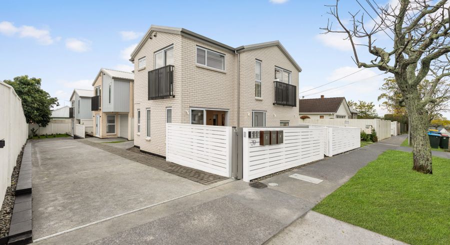 at 39a Waiohua Road, Greenlane, Auckland City, Auckland