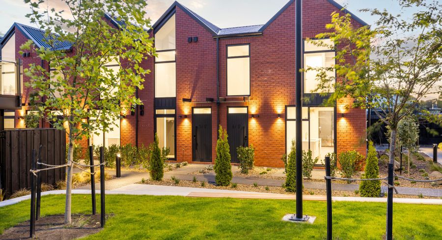 at 2/17 Donald Place, Merivale, Christchurch City, Canterbury