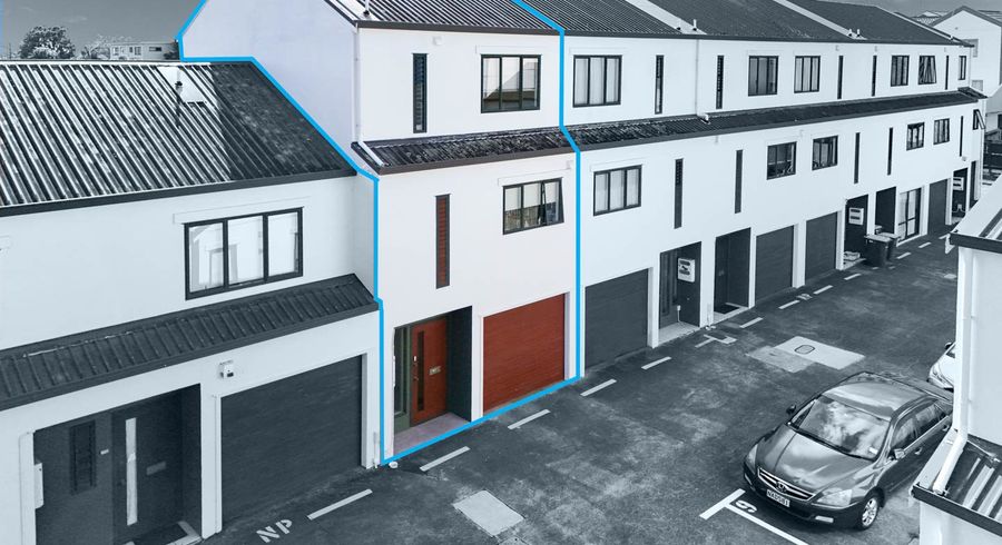  at 7/12 Ambrico Place, New Lynn, Waitakere City, Auckland