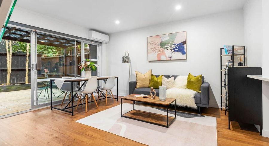  at 2/32B Ballarat Street, Ellerslie, Auckland City, Auckland