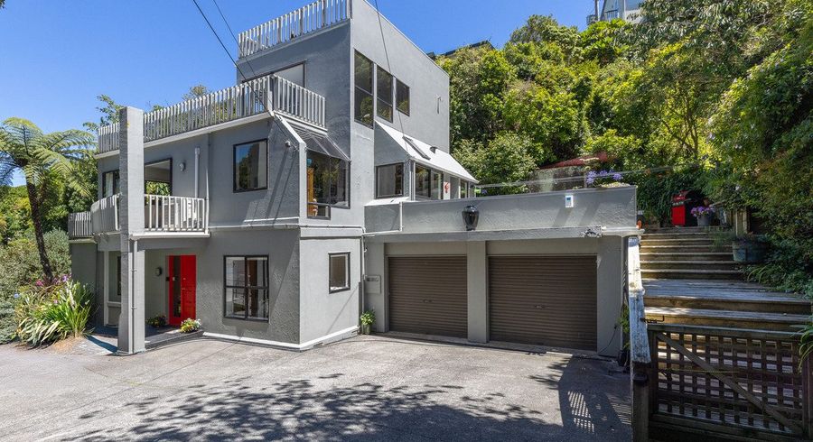  at 21 Gordon Road, Plimmerton, Porirua, Wellington