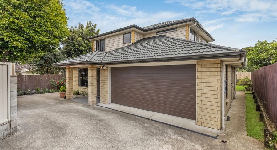  at 1 Lloyd Avenue, Papatoetoe, Auckland
