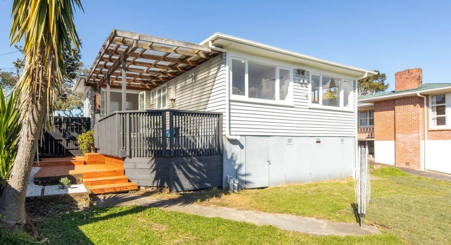  at 20 Archibald Road, Kelston, Waitakere City, Auckland