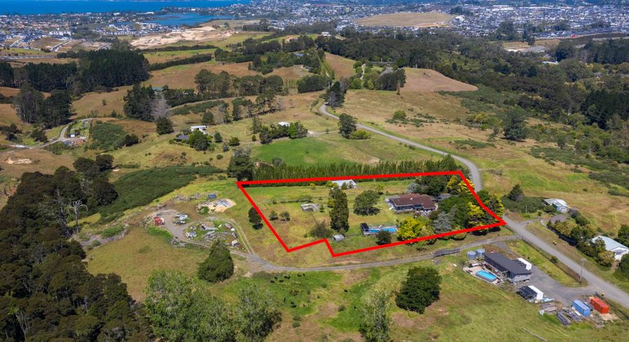  at 11 Russell Road, Silverdale