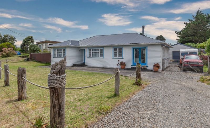  at 78 Koputara Road, Himatangi Beach, Foxton