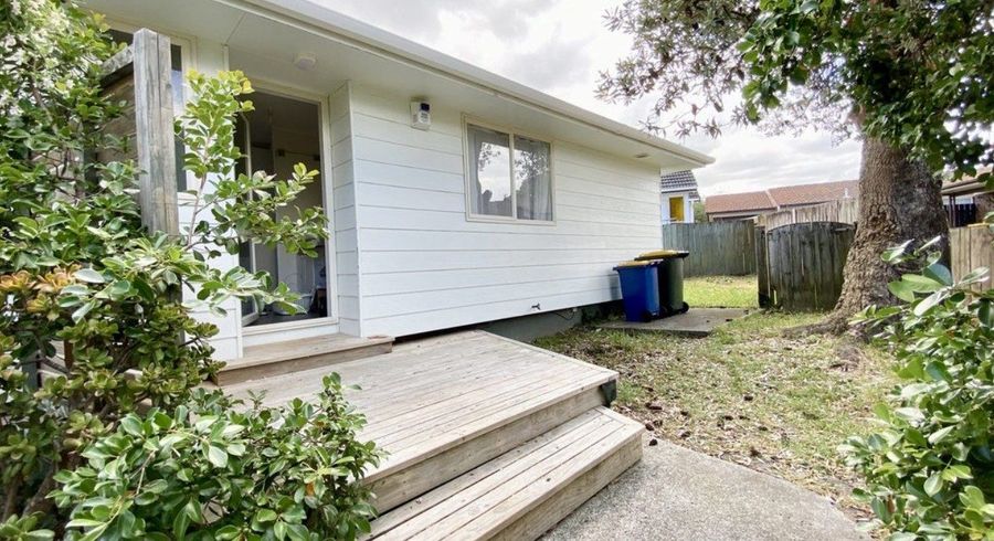  at 26A Roberts Road, Te Atatu South, Waitakere City, Auckland