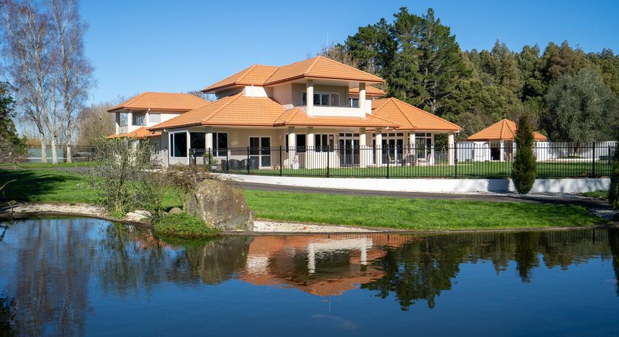  at 2/105 Peake Road, Cambridge, Cambridge