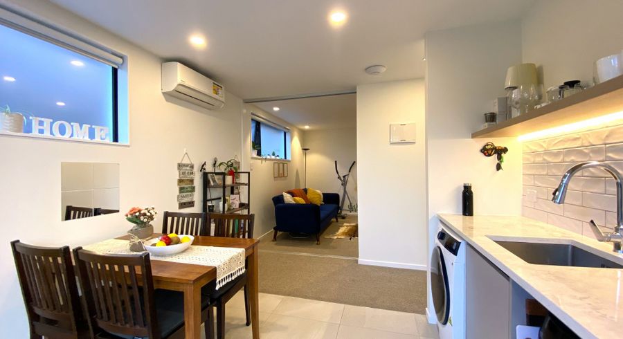  at 40B Arran Road, Browns Bay, North Shore City, Auckland