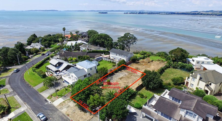  at 133 Pah Road, Cockle Bay, Auckland