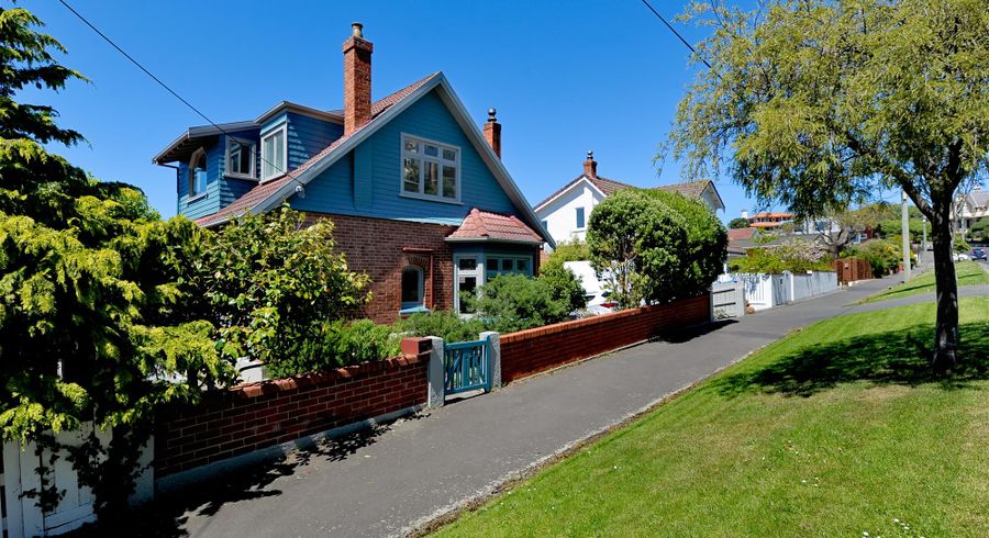  at 83 Norfolk Street, Saint Clair, Dunedin