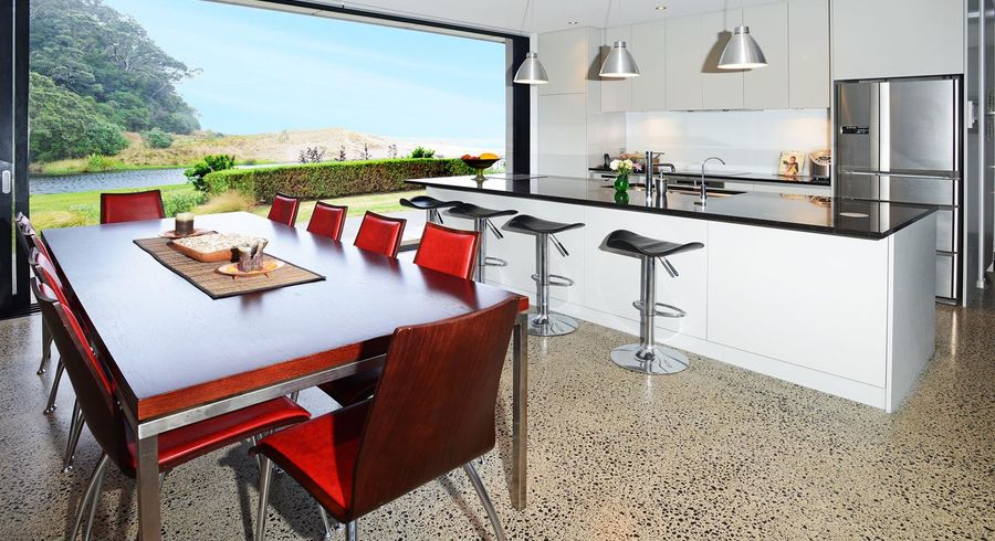  at 15 Pye Place, Hot Water Beach, Whitianga
