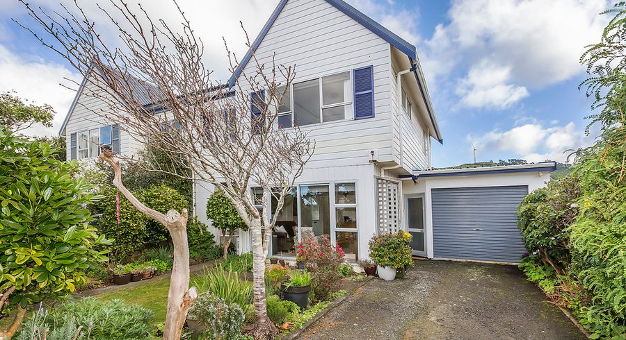  at 174 Mitchell Street, Brooklyn, Wellington