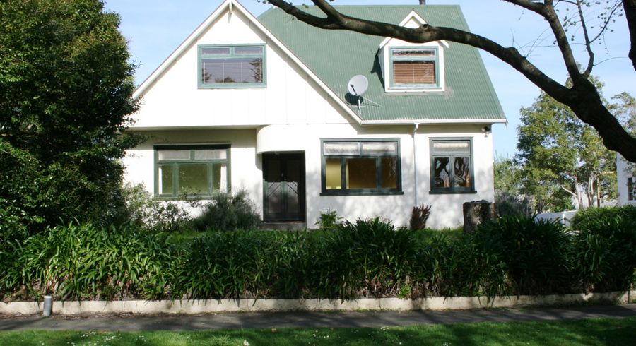  at 7 Awatea Terrace, Hokowhitu, Palmerston North