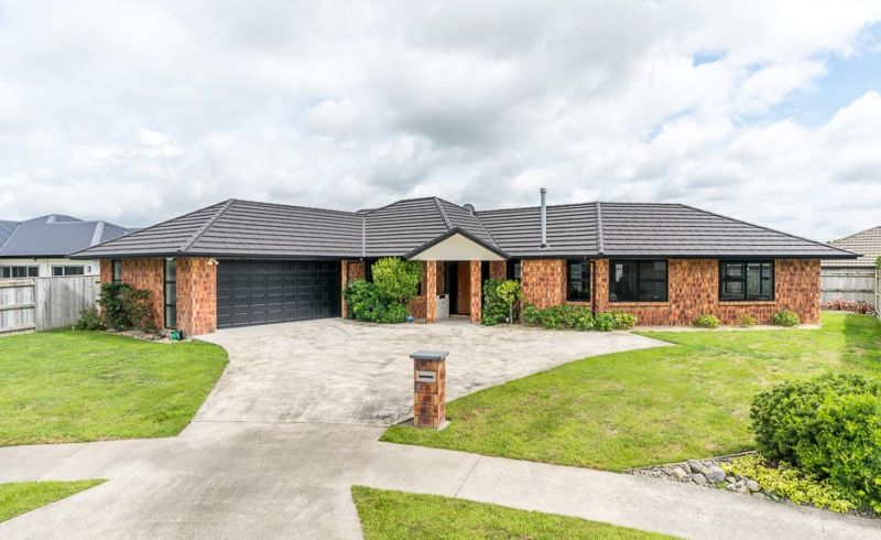  at 61 Rodeo Drive, Kelvin Grove, Palmerston North