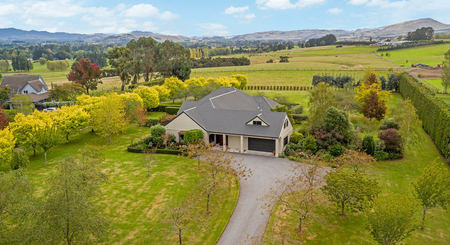  at 16 Milford Downs, Lansdowne, Masterton