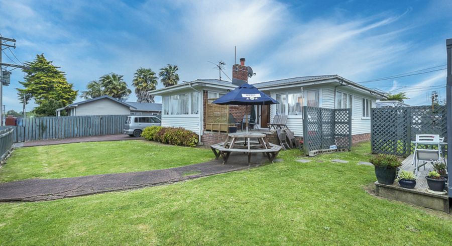  at 1/88 McAnnalley Street, Manurewa East, Auckland