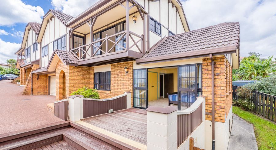  at 8B Lifford Place, Mount Roskill, Auckland