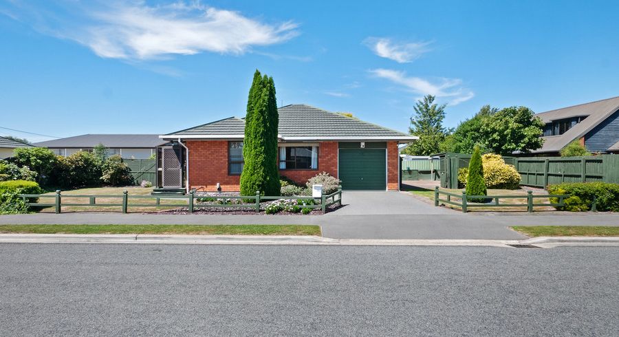  at 2/96 Halberg Street, Dallington, Christchurch