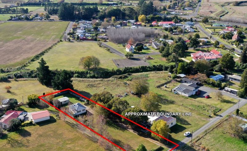  at 16 Harrison Lane, Pakipaki