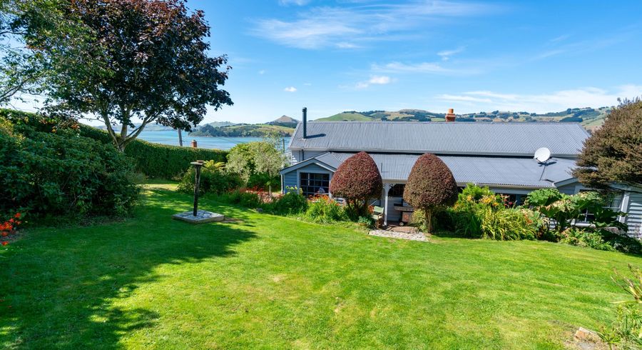  at 2 Hawk Lane, Saint Leonards, Dunedin