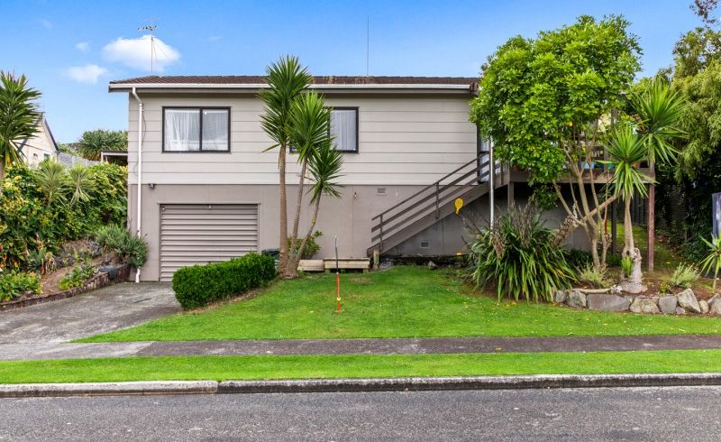  at 1/32 Ranginui Road, Welcome Bay, Tauranga