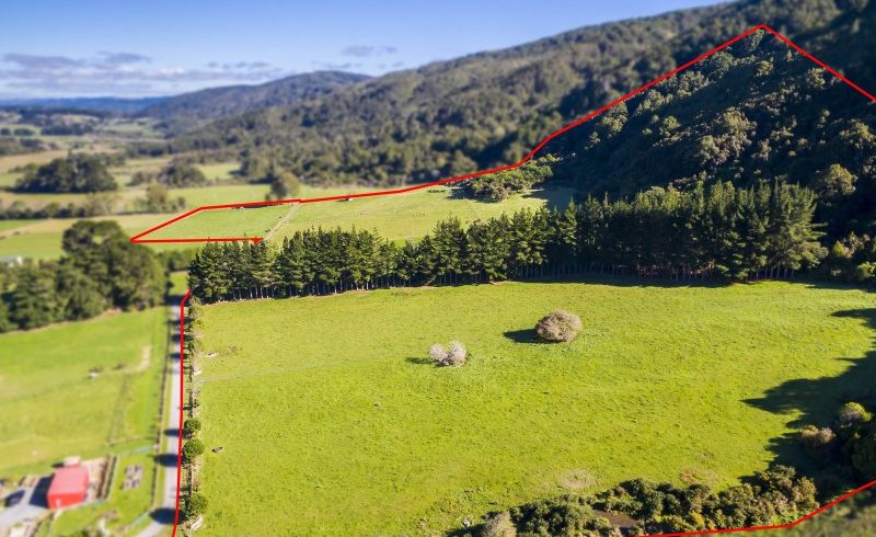  at 325 Marchant Road, Kaitoke, Upper Hutt