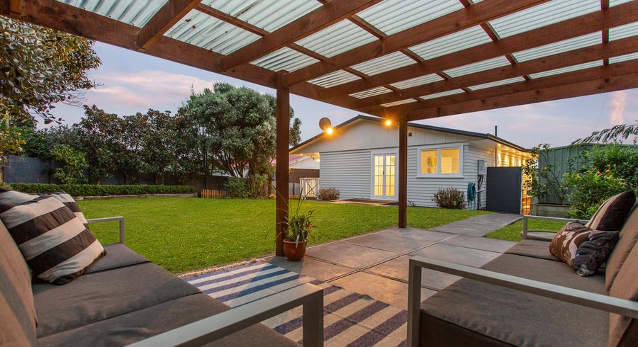  at 5 Rangitiki Crescent, Lynfield, Auckland