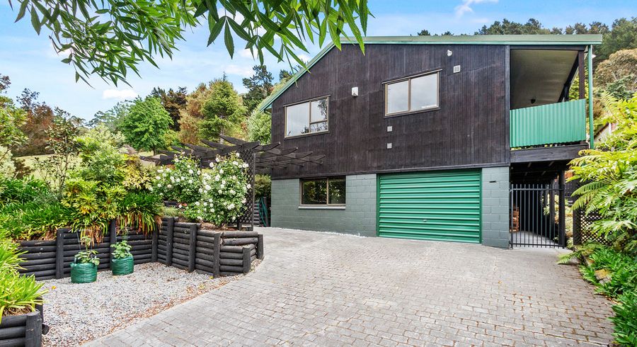  at 6 Avoca Valley Road, Heathcote Valley, Christchurch