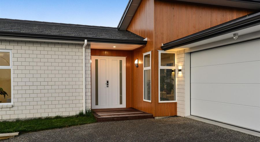  at 85 Cumberland Drive, Flagstaff, Hamilton