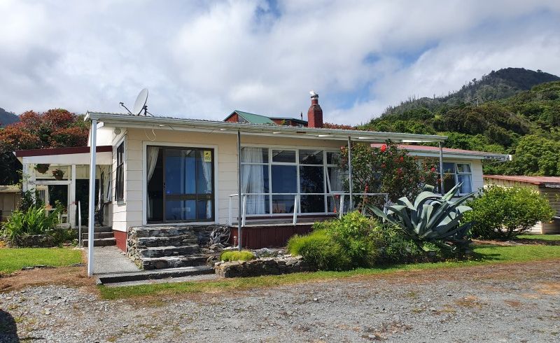  at 3118 State Highway 6, Barrytown, Greymouth
