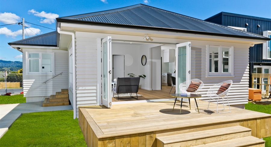  at 1/20 James Laurie Street, Henderson, Auckland