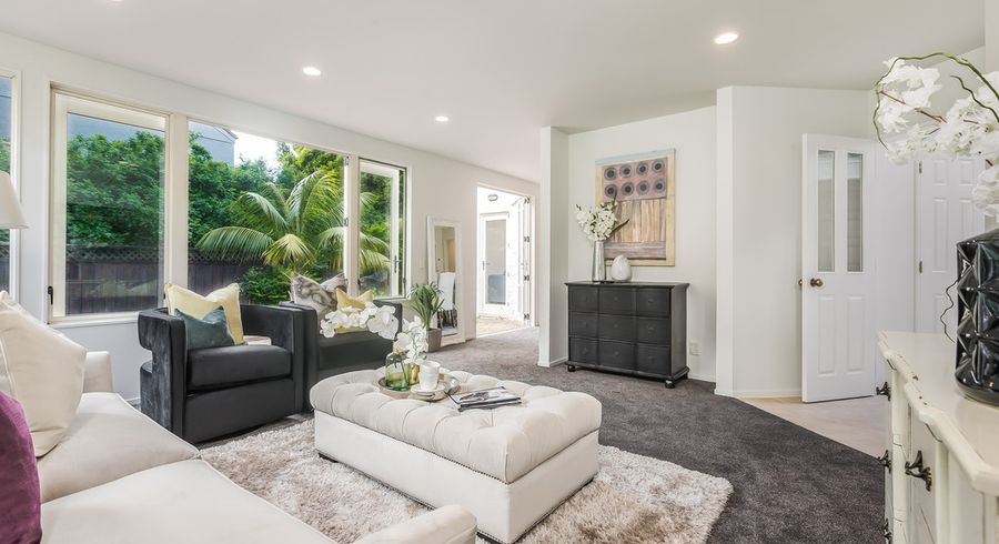  at 3/5 Momona Road, Greenlane, Auckland