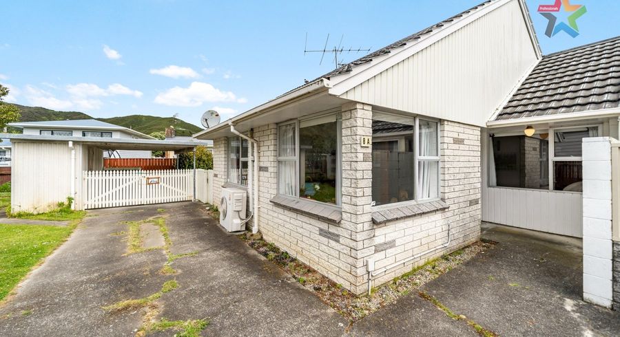  at 2/8 Ferretti Grove, Avalon, Lower Hutt