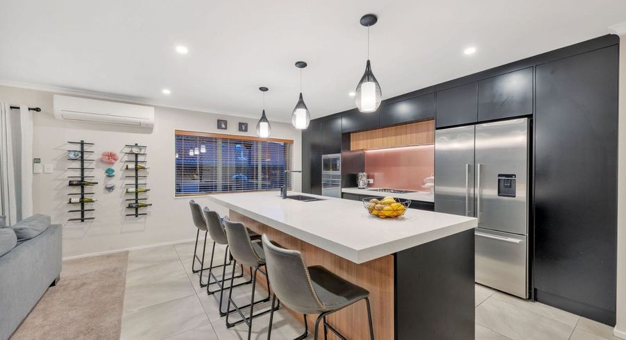  at 2 Cottesmore Place, East Tamaki, Manukau City, Auckland