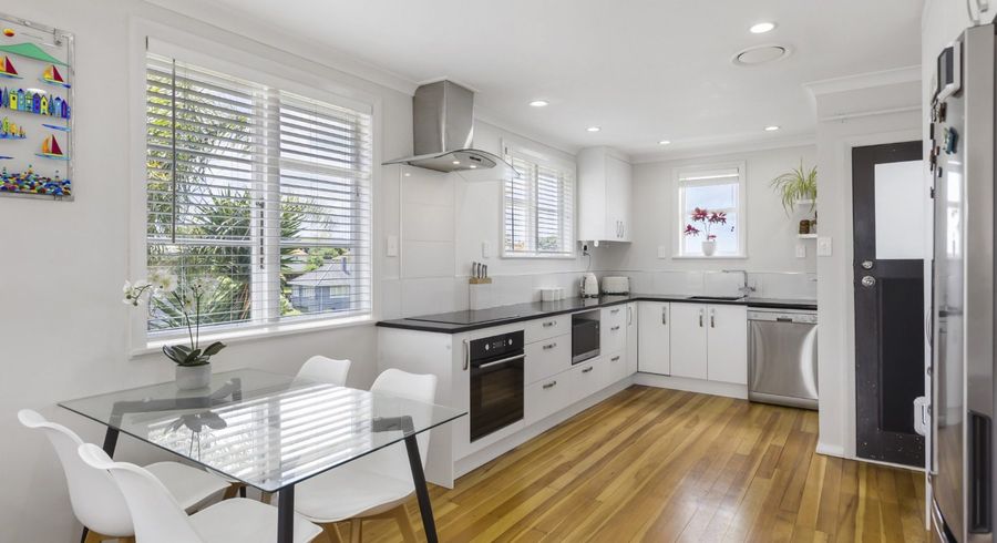  at 18 Inglewood Street, Wai o Taiki Bay, Auckland