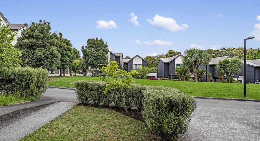  at 28/27 Powell Street, Avondale, Auckland City, Auckland